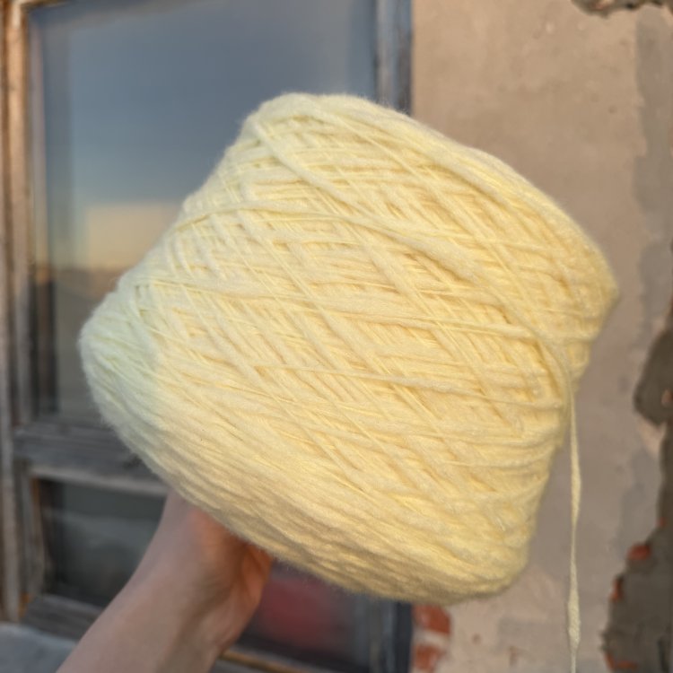 Krispies - меринос 78%, полиамид 22%