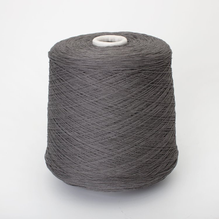 Пряжа Alaska - лён 60%, хлопок 40% темно-серый Пряжа Alaska - лён 60%, хлопок 40% темно-серый