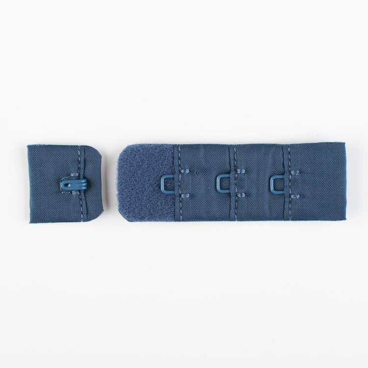 Пряжа La perla - застежки для бюстгальтера    седой синий 