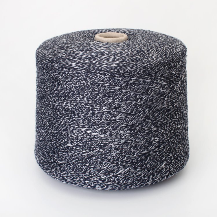 Пряжа Flower - шёлк 30%, меринос 70%    седой тёмно-синий 