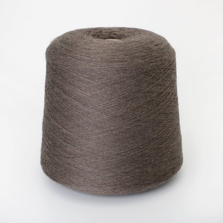 Пряжа Victoria - меринос 100%    серо-коричневый 