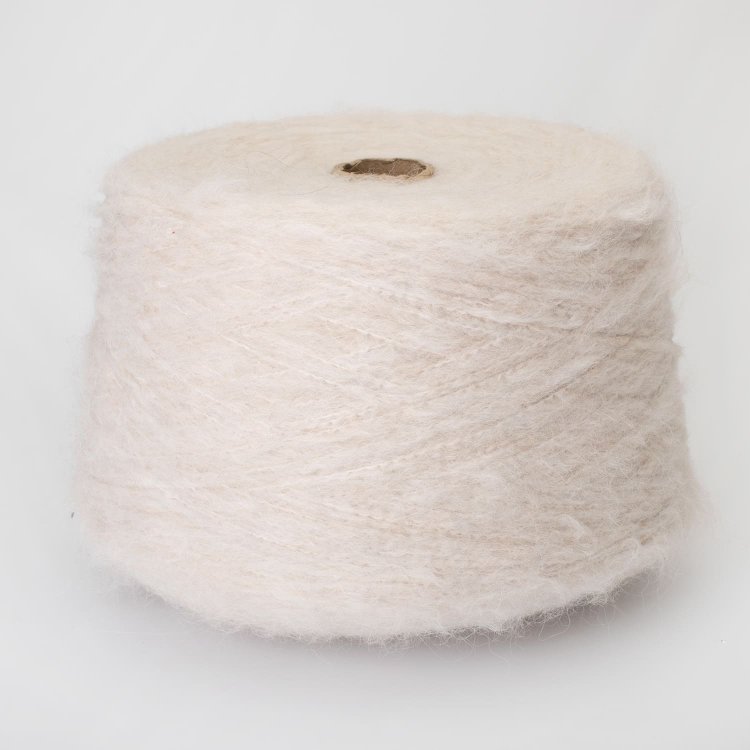 Hector - альпака 30%, меринос 30%, полиамид 40% 