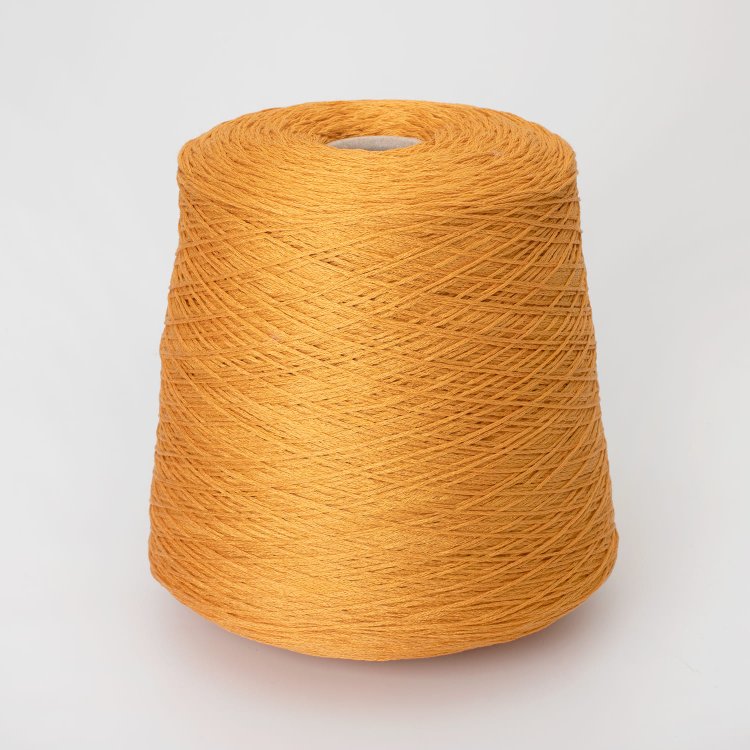 Пряжа Extrafine - хлопок 100%    шафрановый 