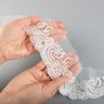 Кружево вышивка на сетке    белый молочный  7 см  