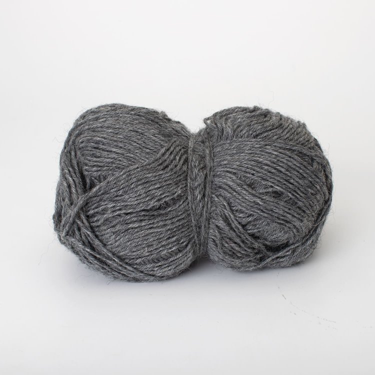 Носочная пряжа - меринос 75%, полиамид 25%, сol 19