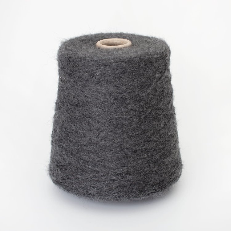 Пряжа Kirk Plume - 52% кашемир, 30% шелк, 18% кид мохер     серый 