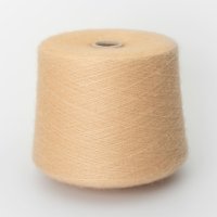 Louvre Ras - альпака 30%, кидмохер 30%, шёлк 40%