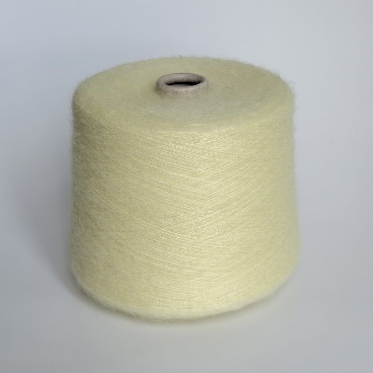 Louvre Ras - альпака 75%, кидмохер 30%, шёлк 25%