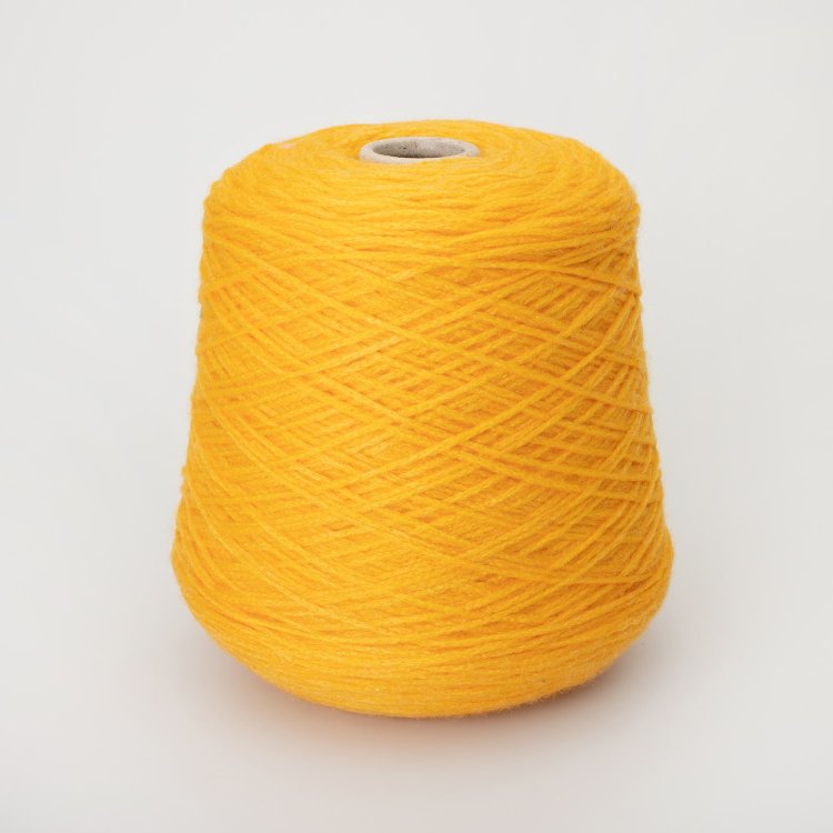 Daffodil - шёлк 23%, меринос 67%, эластан 10%