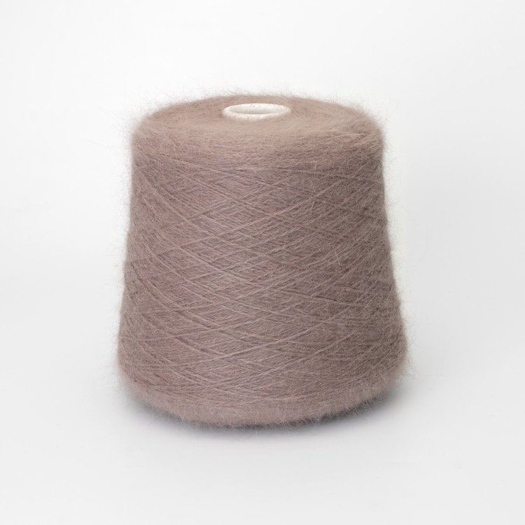 Angora Spiky	- ангора 80%, полиакрил 20%