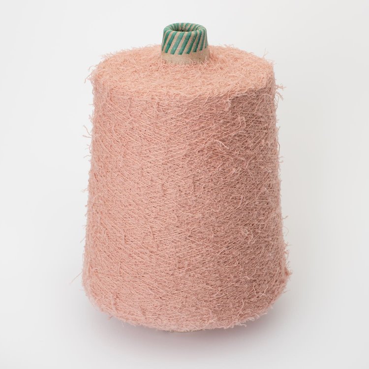 Пряжа Ruffle - хлопок 55%, полиамид 45%    абрикосовый 