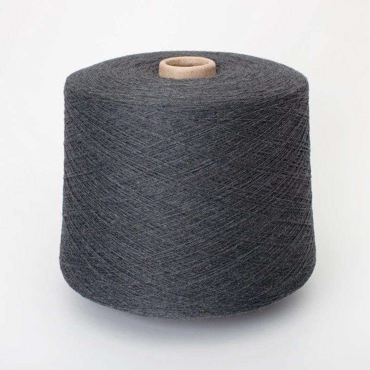 Пряжа Silkash 30 RWS - кашемир 30%, меринос 55%, шёлк 15%     темно-серый 