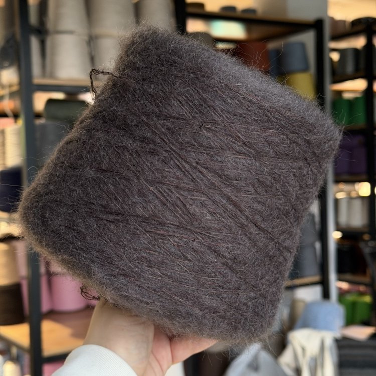Frizz - шёлк 40%, меринос 60%
