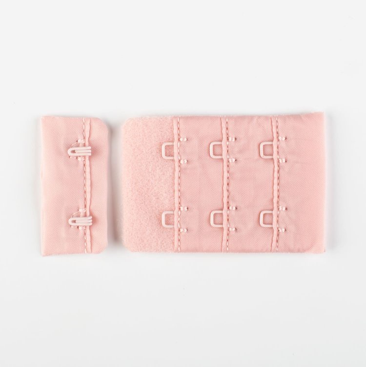 Пряжа La perla - застежки для бюстгальтера пастельно-розовый Пряжа La perla - застежки для бюстгальтера пастельно-розовый