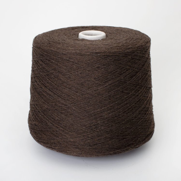 Пряжа Baby Yak - як 40%, кашемир 15%, шёлк 20%, меринос 30%    темно-коричневый 